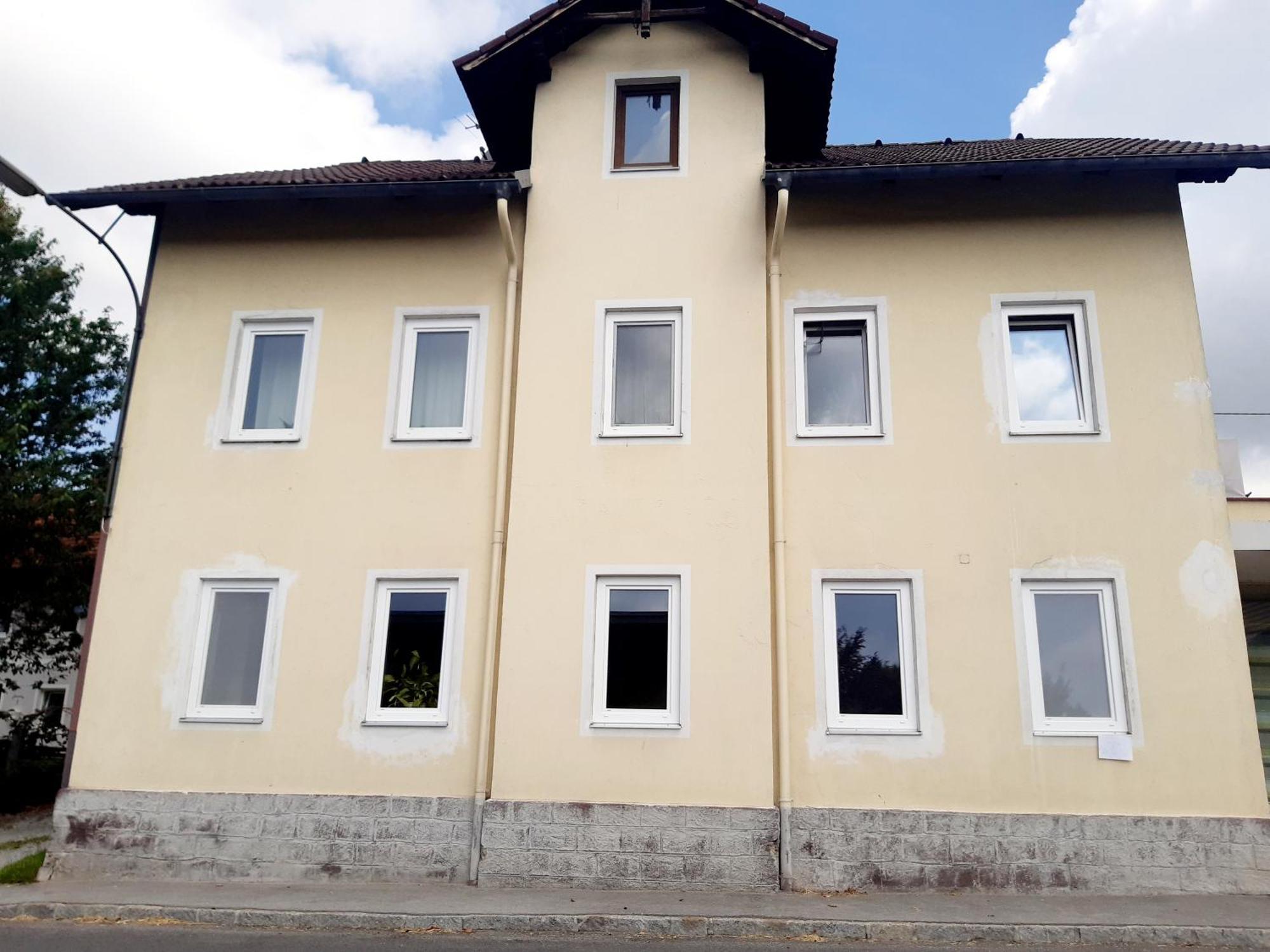 Schoene Altbauwohnung Auf Dem Land Kallham Exterior photo